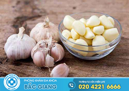 Cách chữa sùi mào gà bằng tỏi