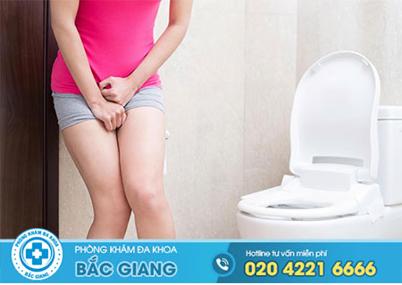 Đi tiểu buốt sau khi quan hệ ở nữ giới là bị sao?
