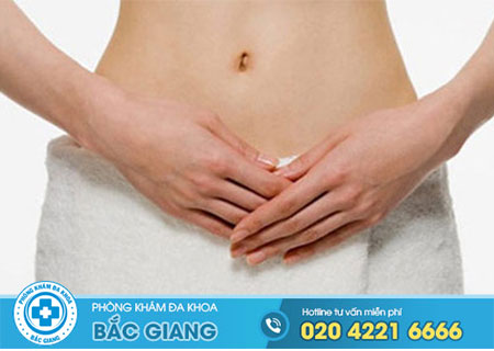 Gai sinh dục có tự hết không?